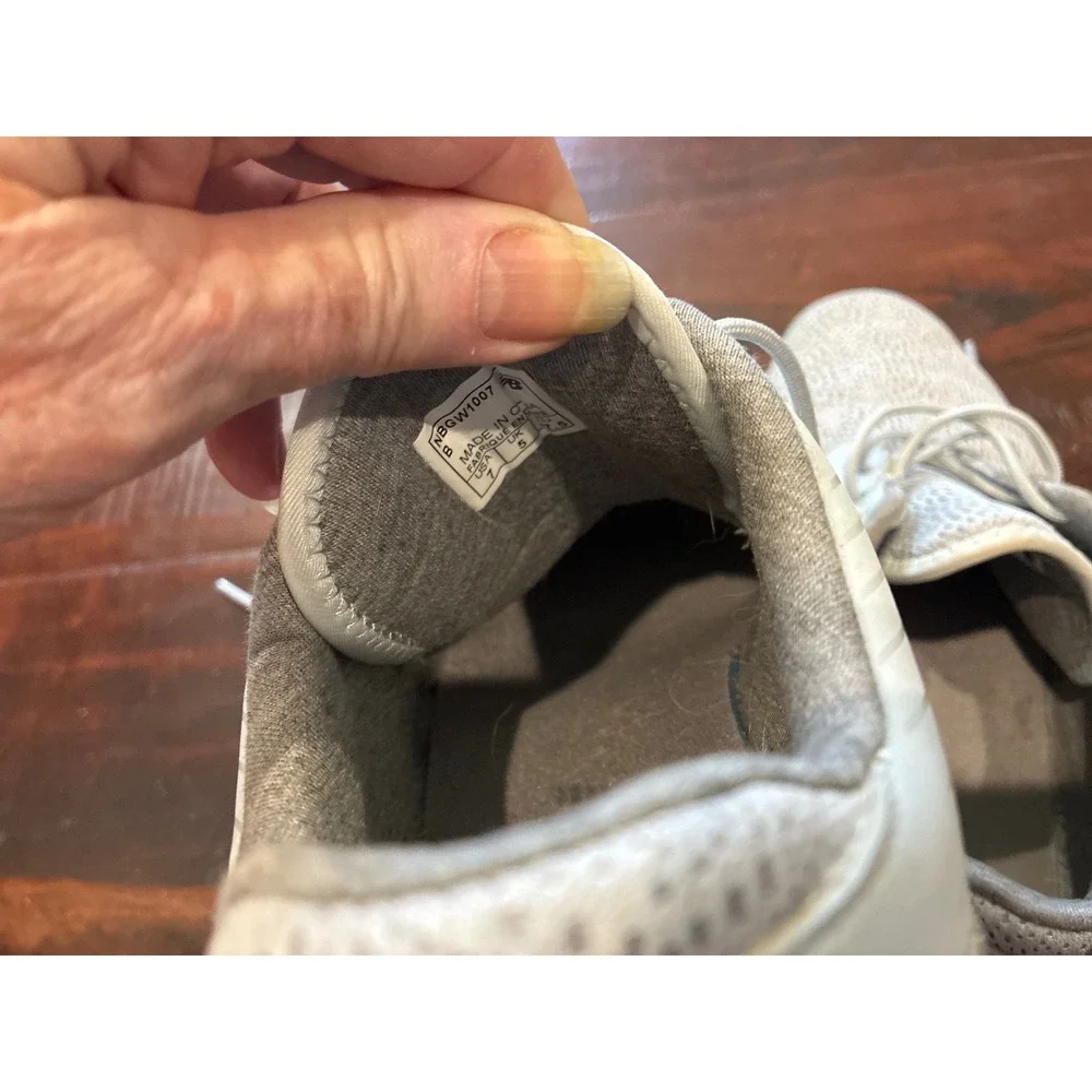New Balance Minimus Golf Shoes Womens 7 Grey NBGW1007 Spikeless Mesh Athletic